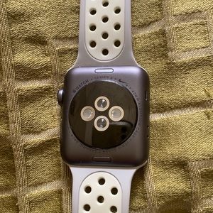 Apple Watch 2 Series Nike